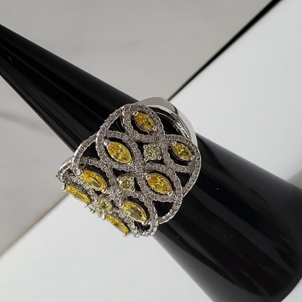 Sterling Silver 925 Yellow and White Diamond Simulant Ring - Picture 7 of 13